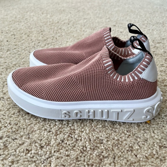 Girl’s shoes / slip on . NEW! - Picture 3 of 5